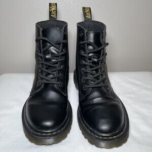 Dr. Doc Martens Luana Combat Lace Up Classic Black Leather Boots Womens Size 6